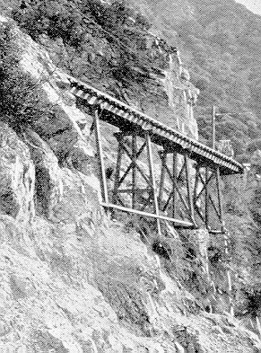 Las Flores Bridge